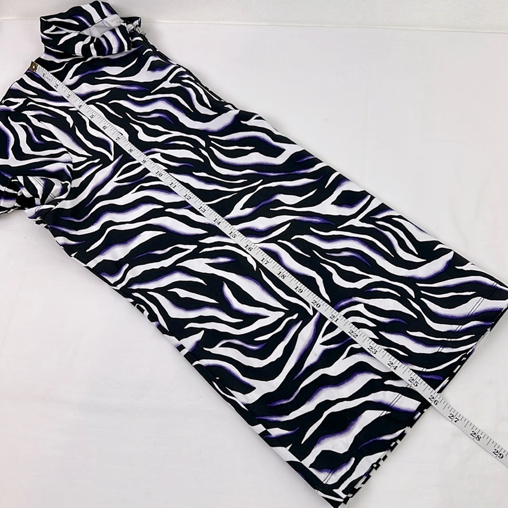 Chico’s Women US 16/18 XL Stretchy Half Zip Collar Short Sleeve Zebra Print Top - Picture 8 of 8